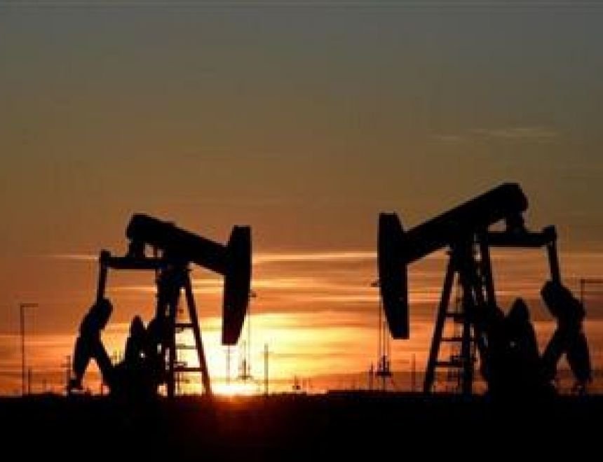 النفط يرتفع بفعل هبوط في المخزونات الأوروبية على الرغم من توقعات بتباطؤ الطلب
