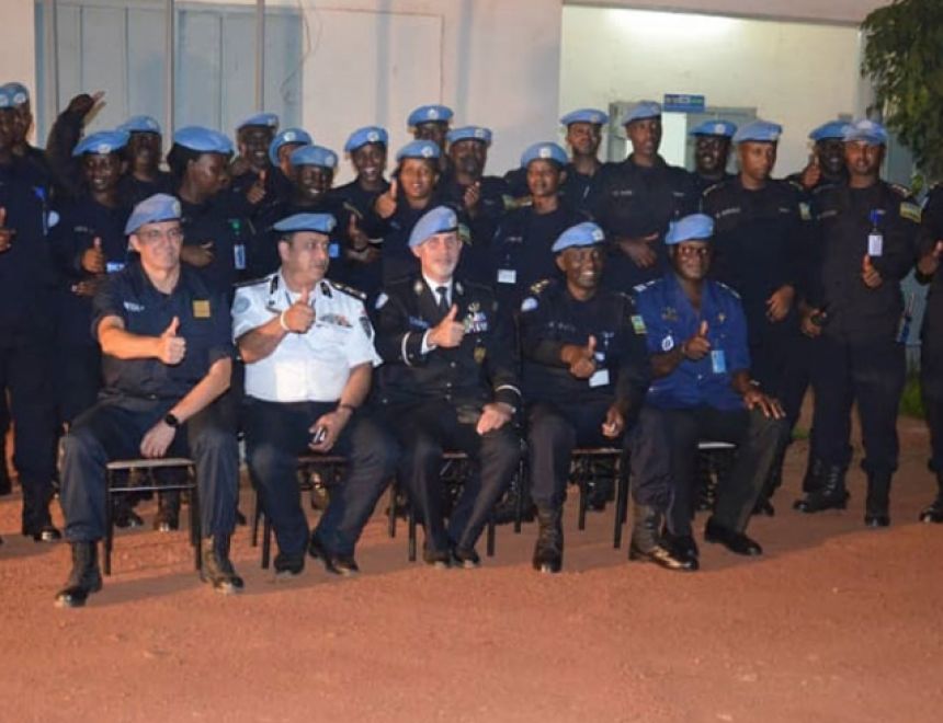 UN police adviser visits Rwandan peacekeepers in Central African Republic