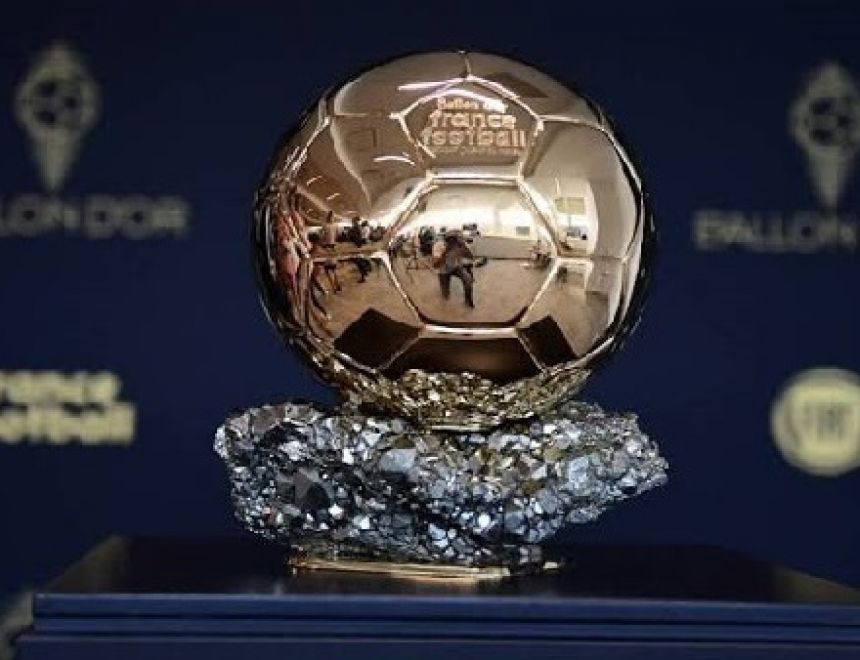 اليوم.. "فرانس فوتبول" تعلن قائمة المرشحين لجائزة "الكرة الذهبية"
