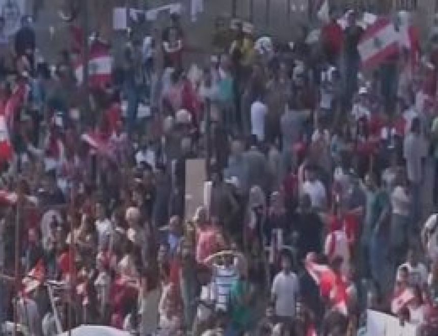بث مباشر..استمرار المظاهرات لليوم الخامس على التوالى فى لبنان