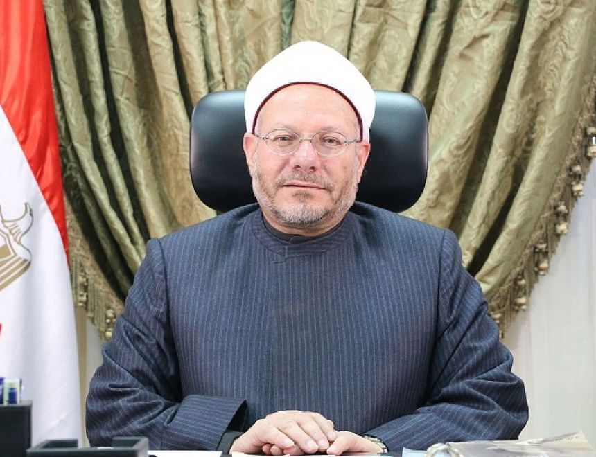 مفتي الجمهورية يهنئ سلطنة عمان بعيدها الوطني