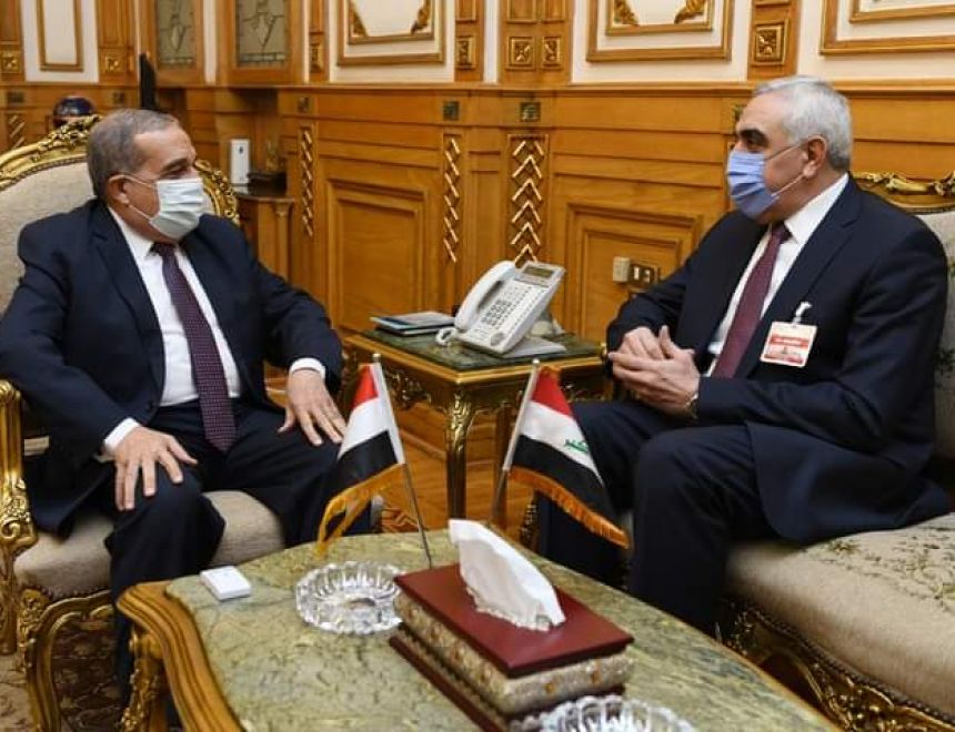 وزير الدولة للإنتاج الحربي يبحث مع سفير "العراق"مجالات التعاون