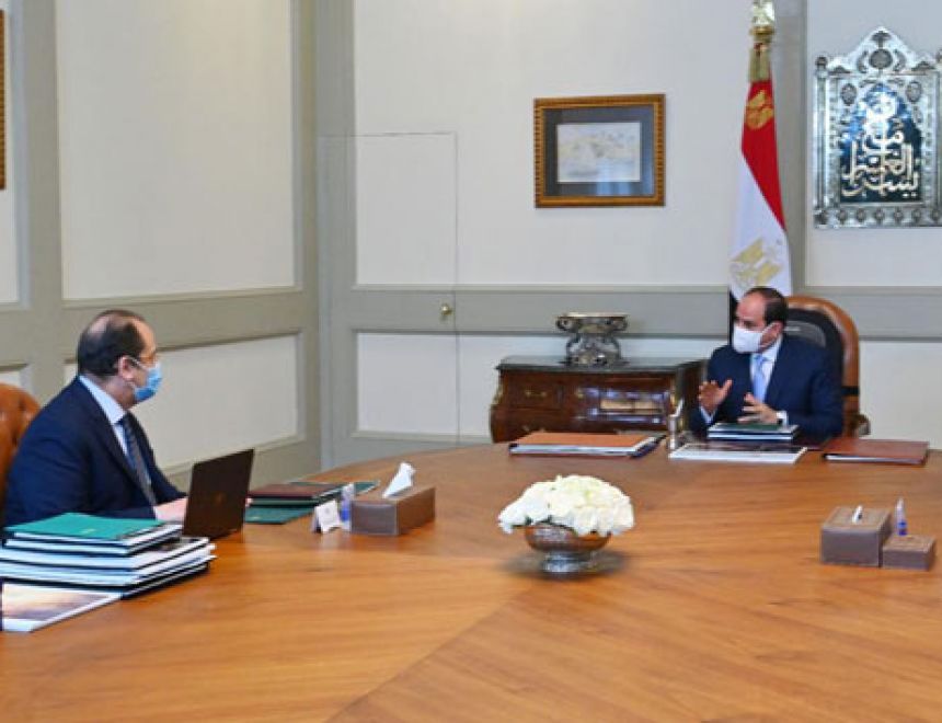 الرئيس السيسى يستعرض مع رئيس المخابرات العامة التطورات الخاصة بملفات الأمن القومى