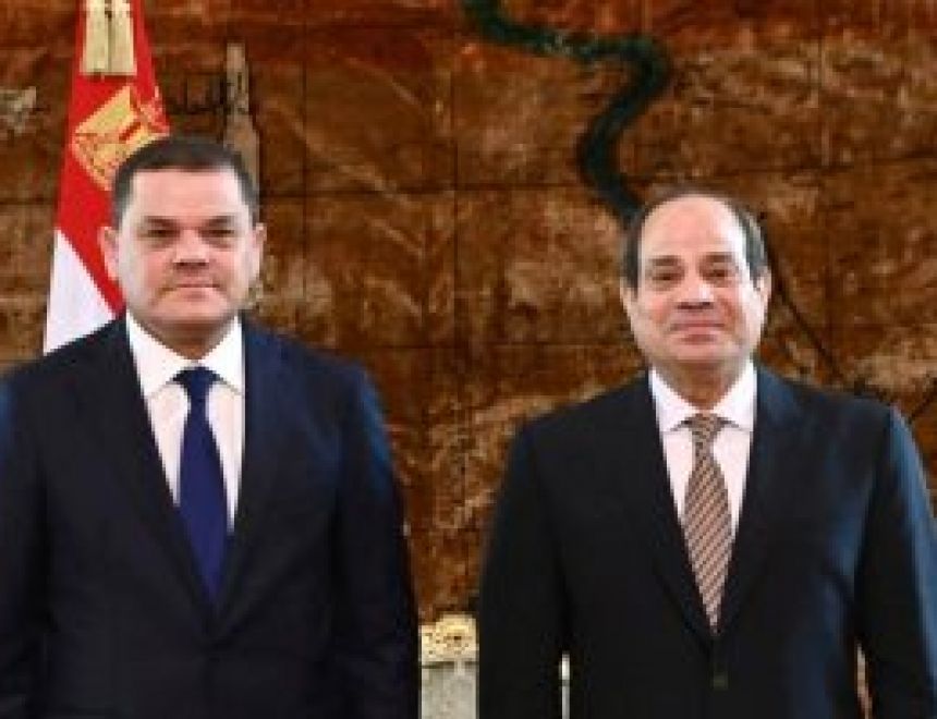 رئيس وزراء ليبيا: نتطلع لعلاقة استراتيجية مع مصر والاستفادة من خبراتها