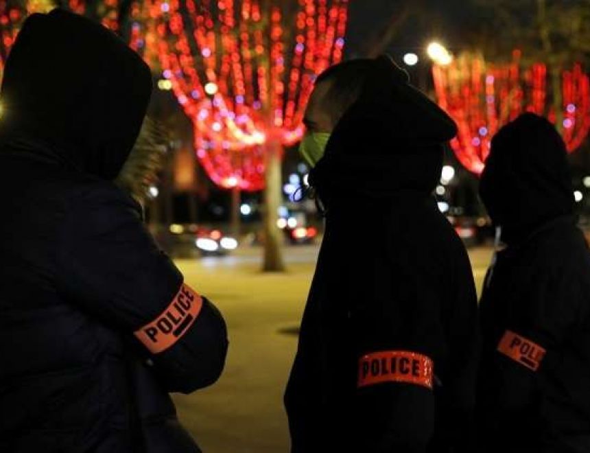 فرنسا.. تعزيز الإجراءات الأمنية في باريس استعدادا لليلة رأس السنة