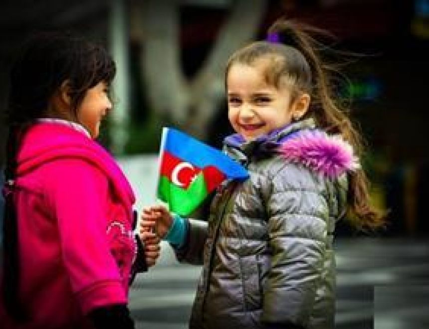 أذربيجان تحتفل بيوم التضامن.. وقنصلها بالقاهرة: نشعر بأننا في وطننا الثاني