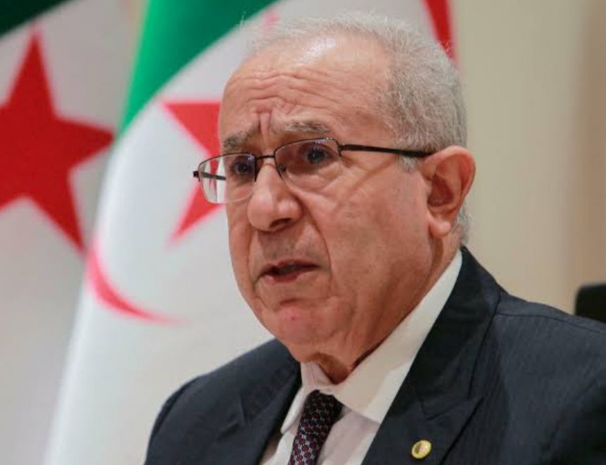  إعلاء الحلول الدبلوماسية بين الجزائر والمغرب 
