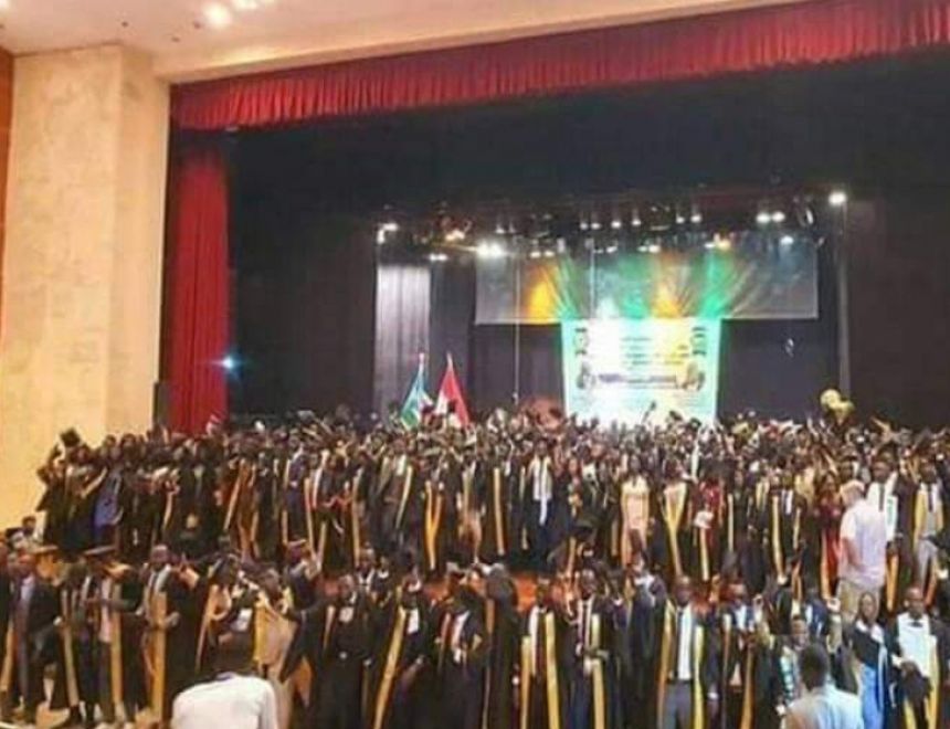 التعليم العالى والبحث العلمى: الاحتفال بتخرج طلاب جنوب السودان في مصر