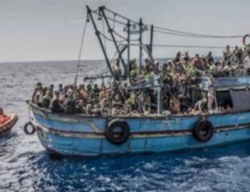 إحباط ثمانية عمليات هجرة غير شرعية إلى إيطاليا