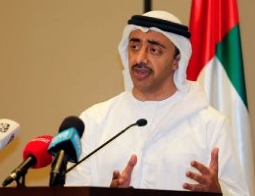 وزير خارجية الإمارات يبحث مع نظيره العمانى التعاون المشترك بين البلدين 
