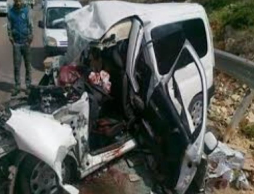 إصابة ٩ عمال في حادث بمدخل طريق الواحات في المنيا