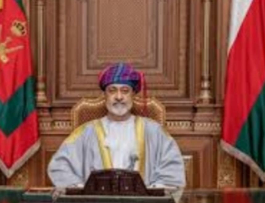 سلطان عمان يعفي ٣٢٨ نزيلاً  و منهم ١٠٧ اجانب