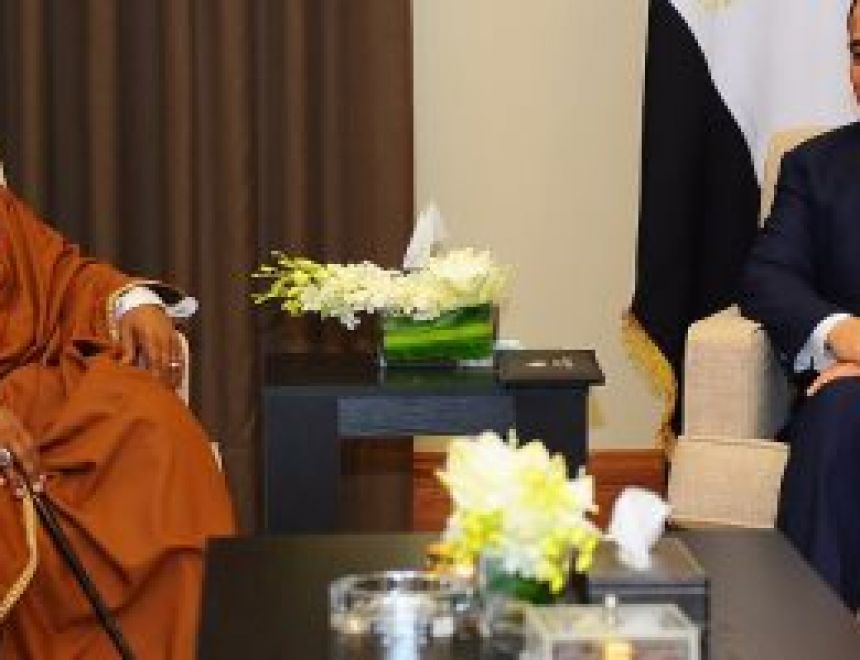 الرئيس عبد الفتاح السيسي يستقبل اليوم شقيقه الرئيس عمر البشير رئيس جمهورية السودان