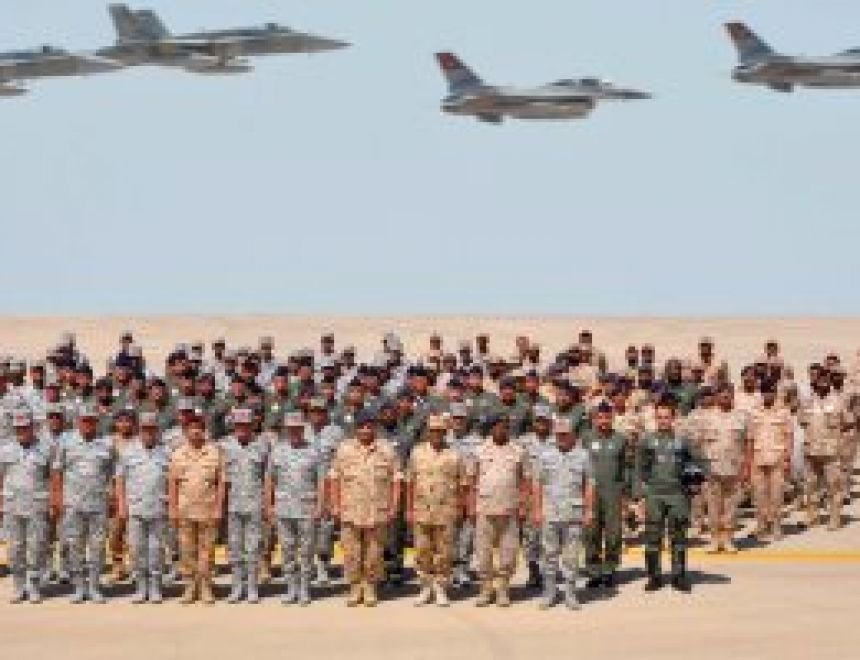  انطلقت بالتزامن فاعليات التدريبات المشتركة (الصباح -1 / اليرموك -4 ) بين عناصر من القوات المسلحة المصرية والكويتية