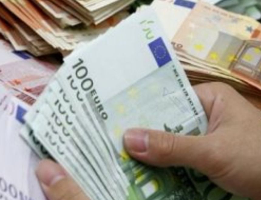 تباين سعر اليورو اليوم في البنوك المصرية 