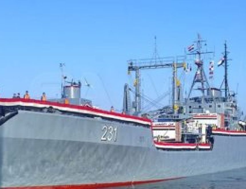 سانا: وصول سفينة مصرية لميناء اللاذقية السورى محملة بـ500 طن من المساعدات