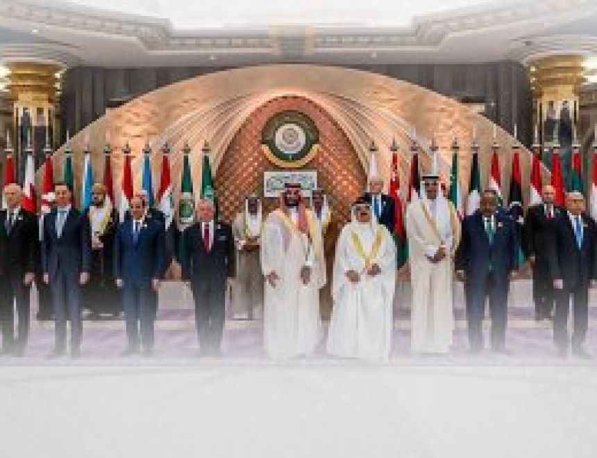 الحفاظ على المؤسسات الوطنية أمر ضرورى.. كلمة الرئيس السيسي بالقمة العربية