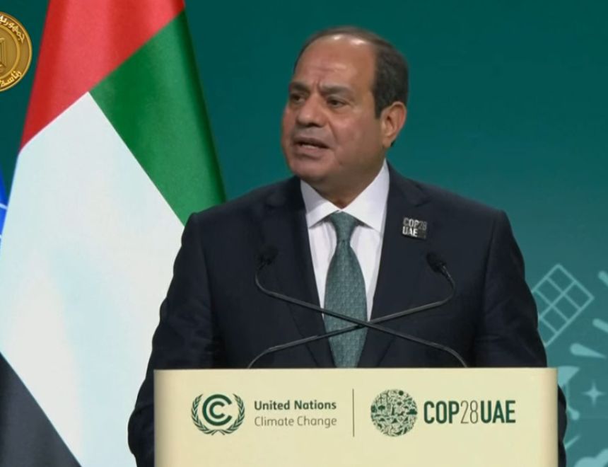 الرئيس السيسي يهنئ الإمارات لتوليها رئاسة مؤتمر المناخ "كوب 28"
