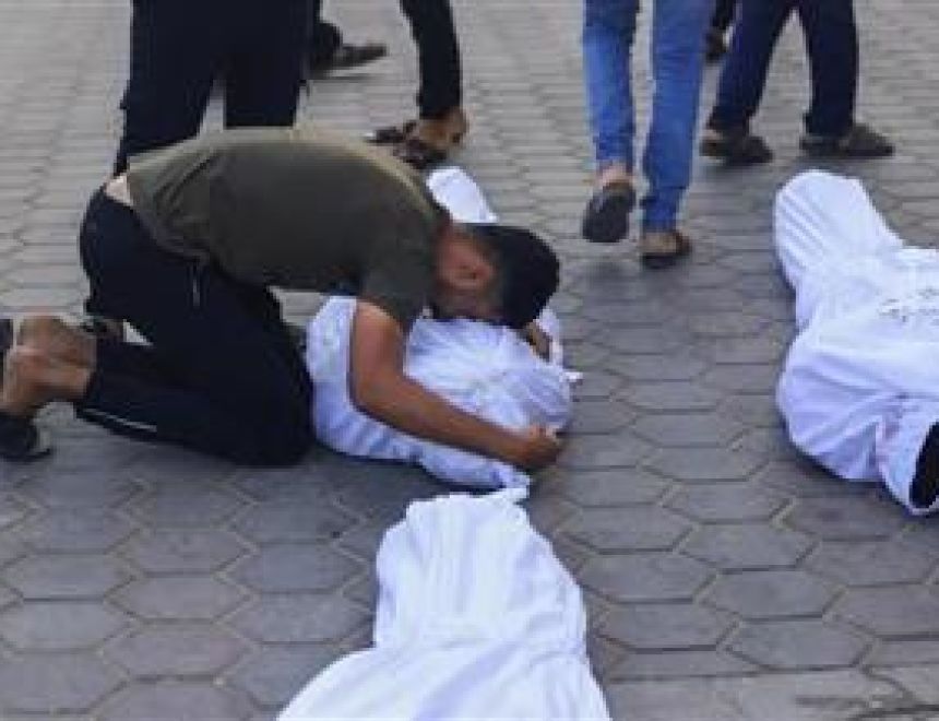 الحرب على غزة في اليوم 127: شهداء بالعشرات واقتحام مشفى الأمل ومحاصرة مجمع "ناصر" بخان يونس