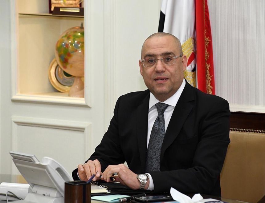 وزير الإسكان يصدر قرارا بندب المهندس مصطفى النجار لوظيفة رئيس قطاع الإسكان والمرافق بالوزارة لمدة عام