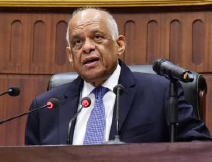 الدكتور على عبد العال: الرئيس السيسي لم يطلب تعديل المادة 140 بزيادة مدة الرئاسة