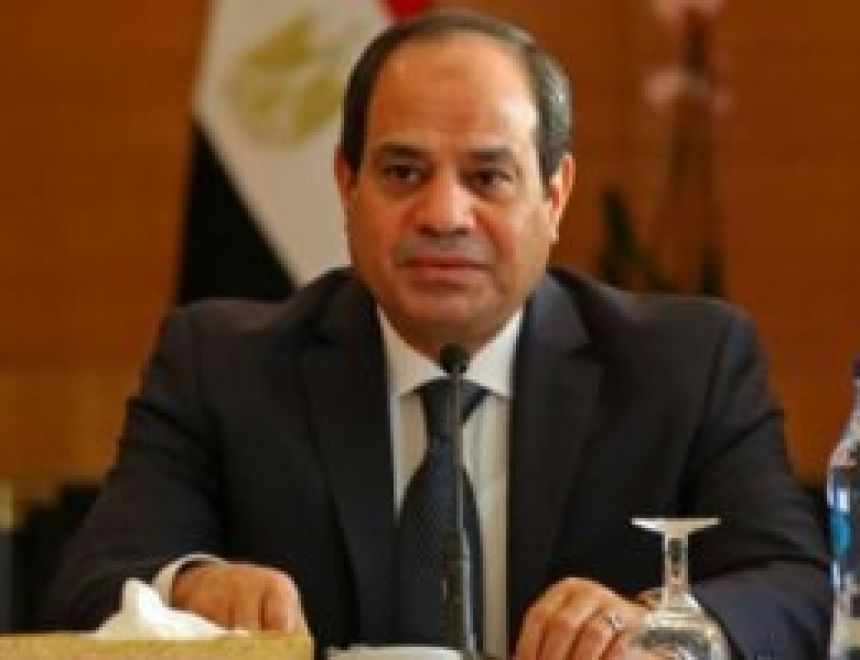 الرئيس عبد الفتاح السيسى يوقع قوانين بربط الحساب الختامى لموازنة عدد من الهيئات