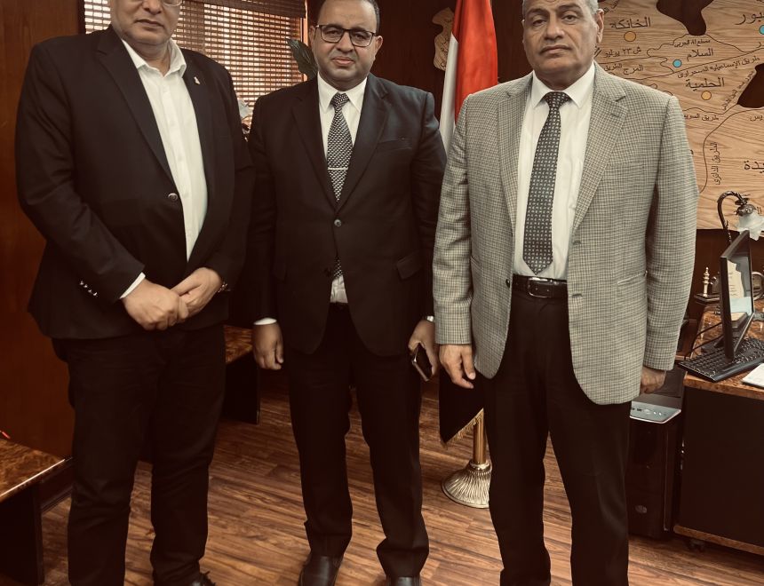 حسن عمار يهنئ المهندس حسن البيلي لتوليه رئاسة شركة شمال القاهرة لتوزيع الكهرباء