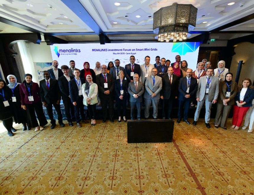 الكهرباء: نحرص على جذب الاستثمار وتمكين النماذج التعاونية بين القطاع الخاص والمجتمعات المحلية