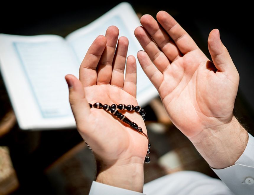‎أدعية لزيادة الرزق وقضاء الدين.. مفاتيح الفرج من القرآن والسنة
