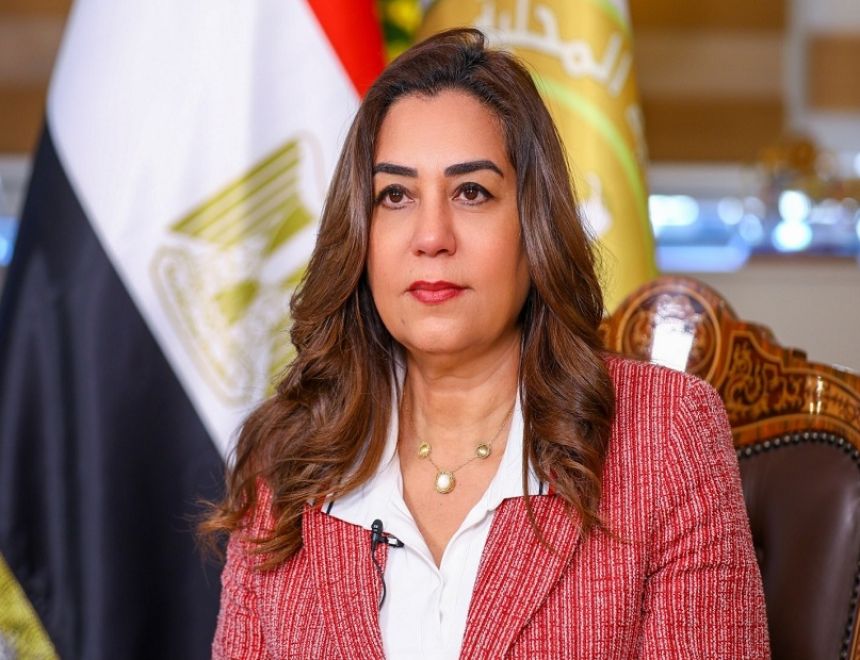 منال عوض تتابع جهود رصد وتحسين جودة الهواء والمياه