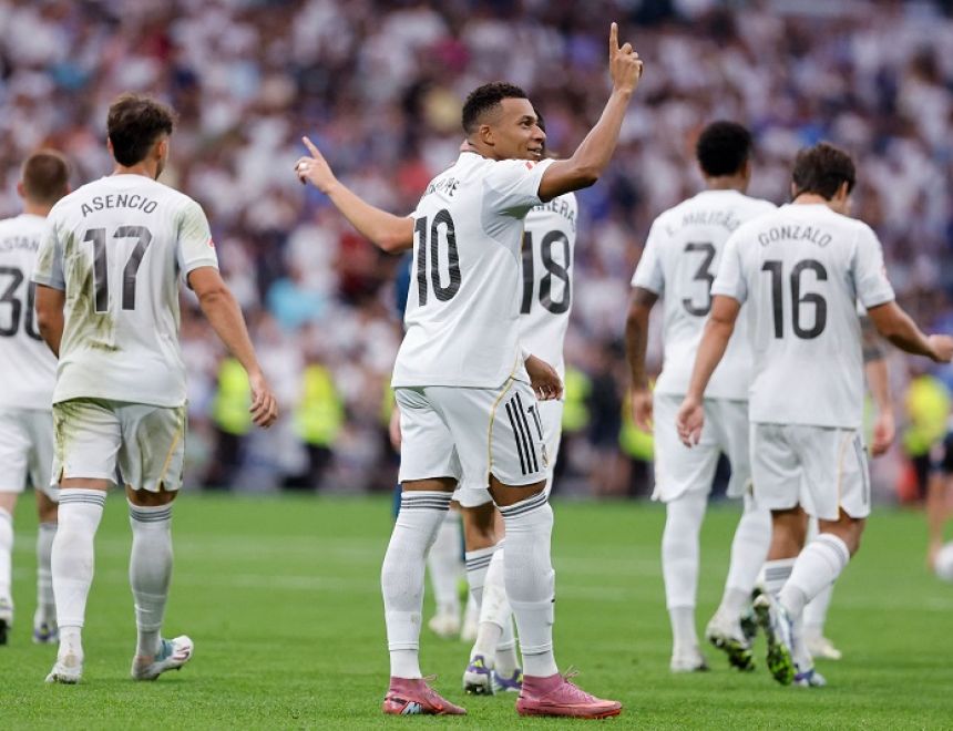 دربي مدريد.. اختبار صعب لأتلتيكو أمام الريال وبرشلونة يترقب
