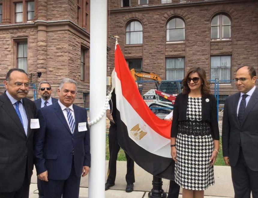 للمرة الأولى علم مصر يُرفع في برلمان أونتاريو الكندي 
