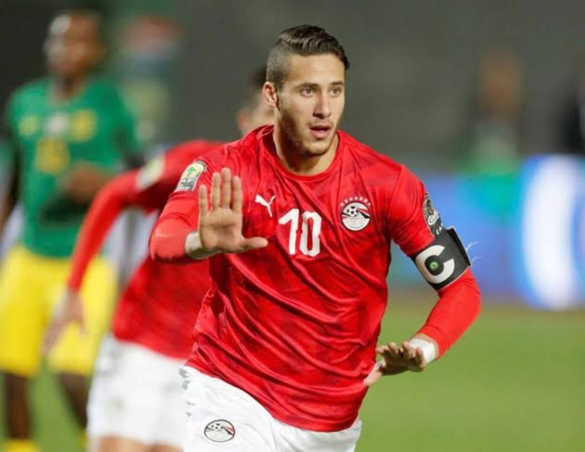 شوبير يكشف كواليس رحيل رمضان صبحى من الأهلى إلى بيراميدز