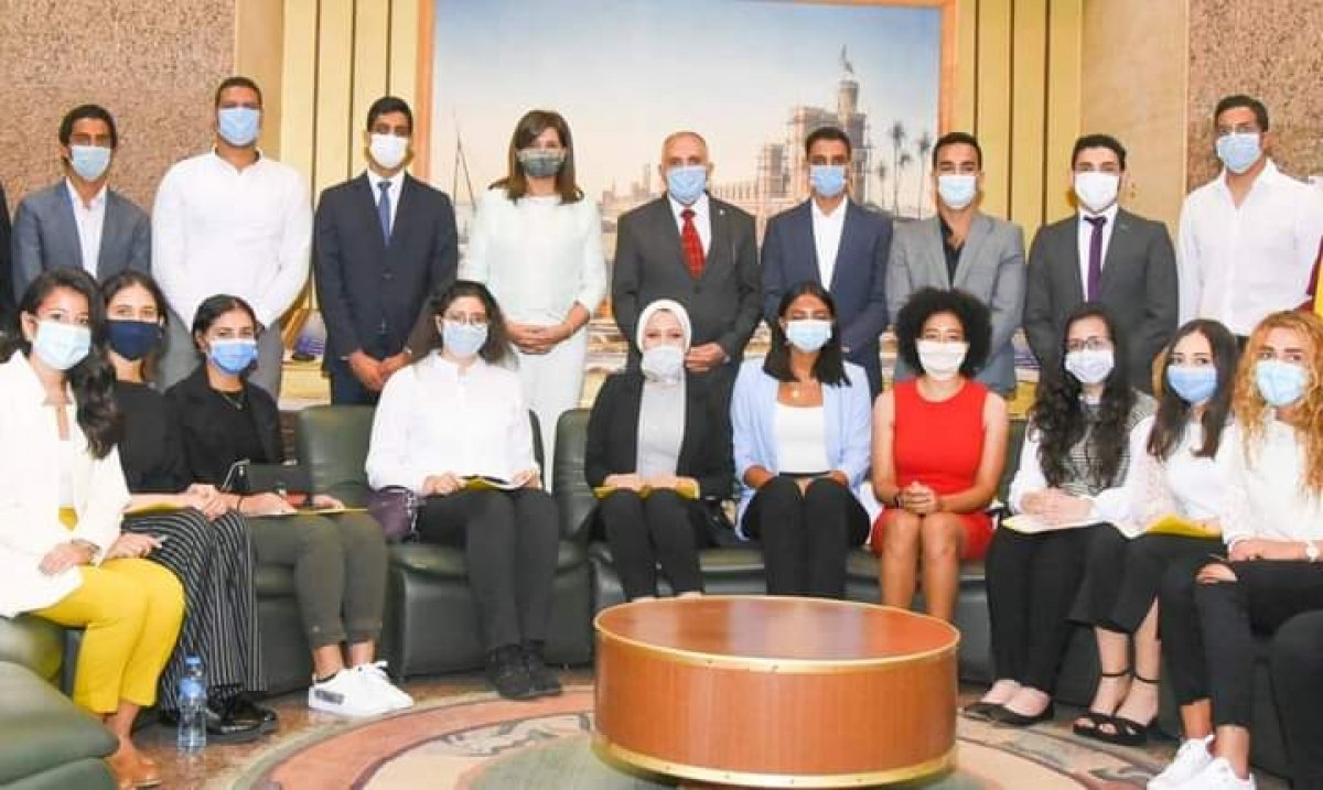 بالتعاون بين وزارتي الهجرة والري... تنظيم ندوة حوارية لشباب من المصريين بالخارج لاستعراض جهود مصر في إدارة وترشيد المياه وملف سد النهضة 