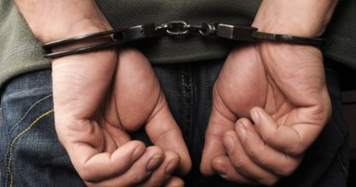 سقوط شخص بحوزته ربع كيلو من مخدر الماريجوانا داخل سيارته بالتجمع الخامس