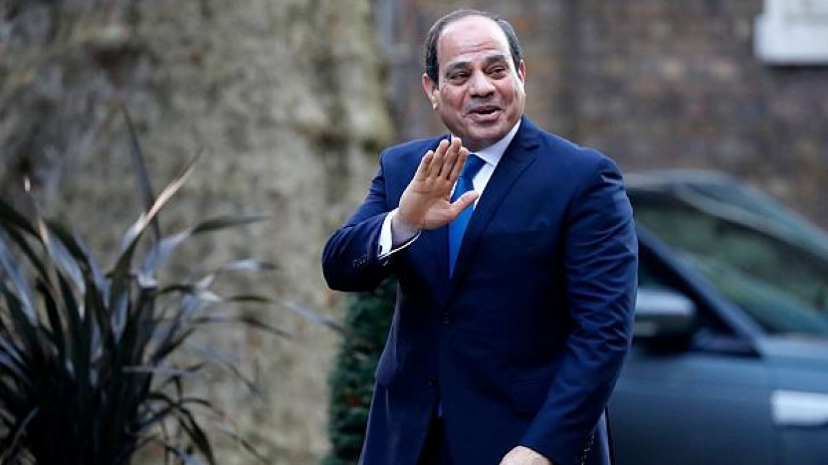 السيسى يصدر قانونا جديدا بالترخيص لـ3 وزراء بإدارة واستغلال المحاجر والملاحات