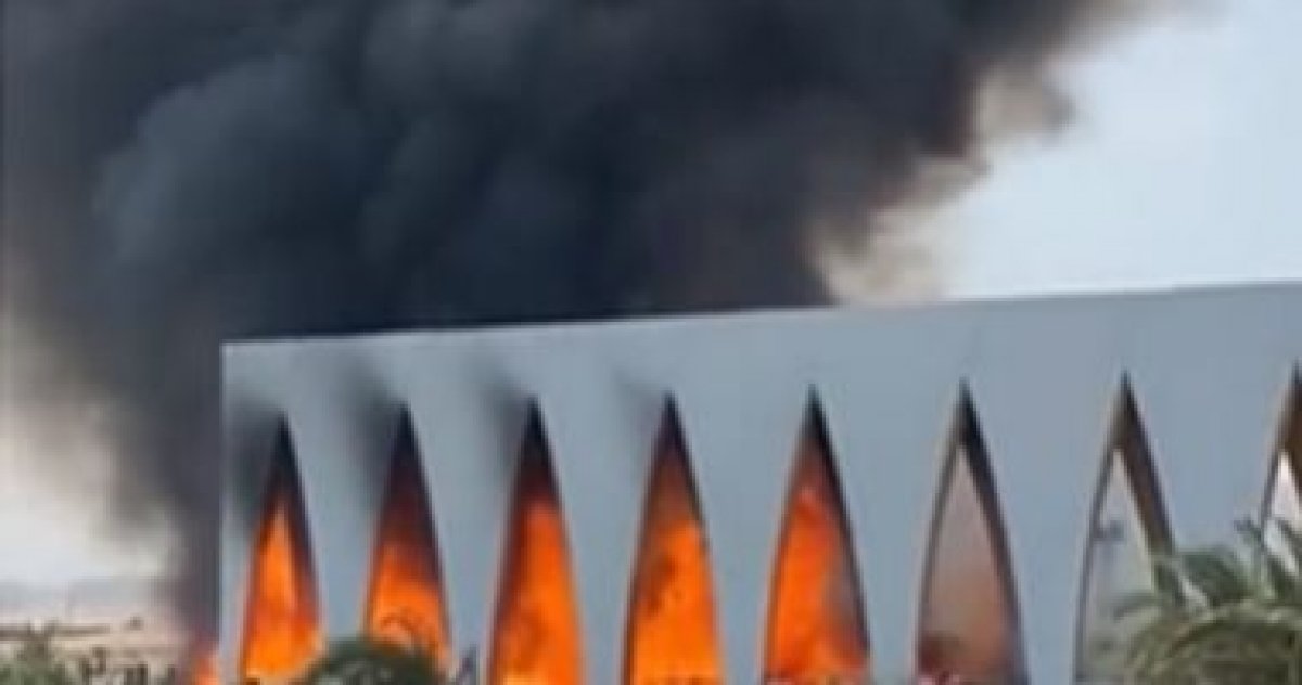 إصابة 14 مواطن اثر حريق بإحدي قاعات مهرجان الجونة