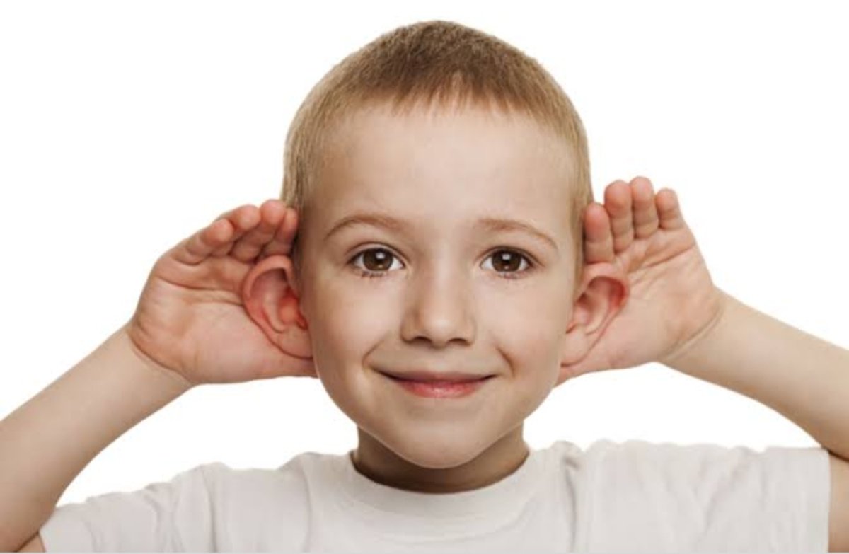 الاكتشاف المبكر لضعف أو فقدان السمع يجنب الطفل الإعاقة السمعية