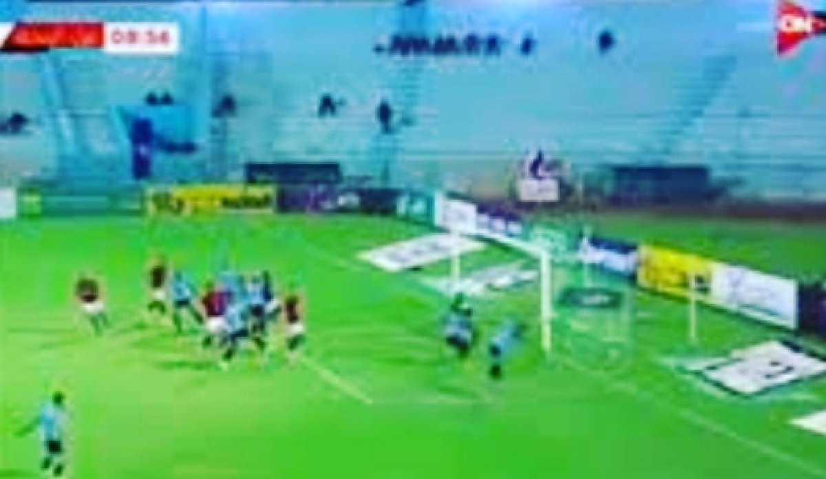 الشوط الأول ينتهي بتقدم القلعة الحمراء بهدف نظيف 