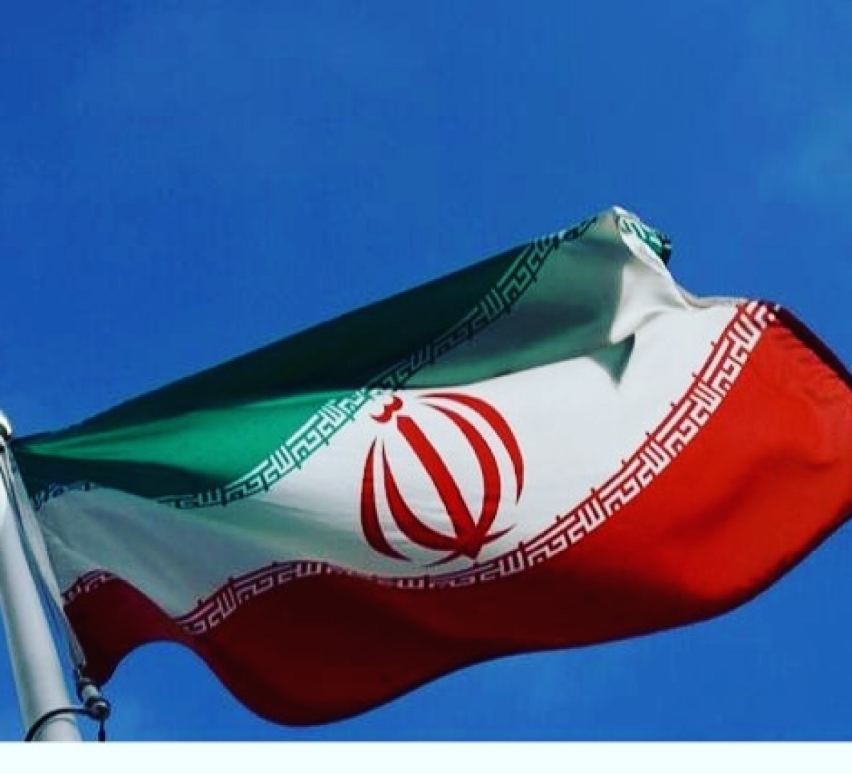 الادميرال شهرام ايطالي: "لا فرق إن الغيت هذه العقوبات ام لا، فاننا اصبحنا ننتج المدمرات الثقيلة والصغيرة"