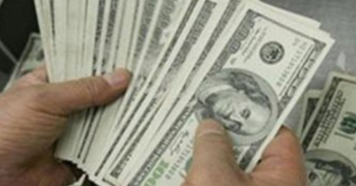 استقرار سعر الدولار في البنوك المصرية 