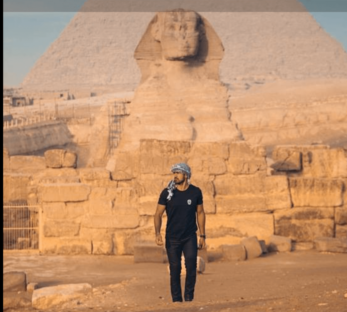 جيرمى جونسي:	 -أشعر بالسعادة البالغة بالكم الهائل من الرسائل التي تلقيتها من المصريين من جميع أنحاء العالم