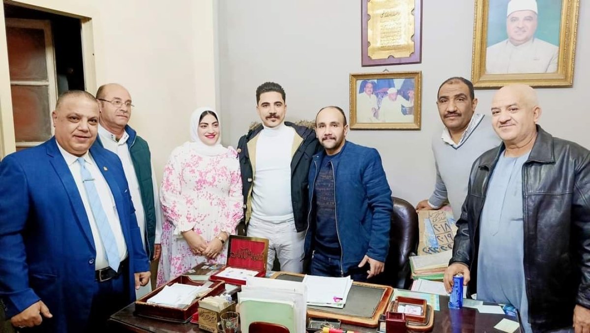 الاعلامي سيد العايق يهنئ  مصطفى و غاده بعقد القران