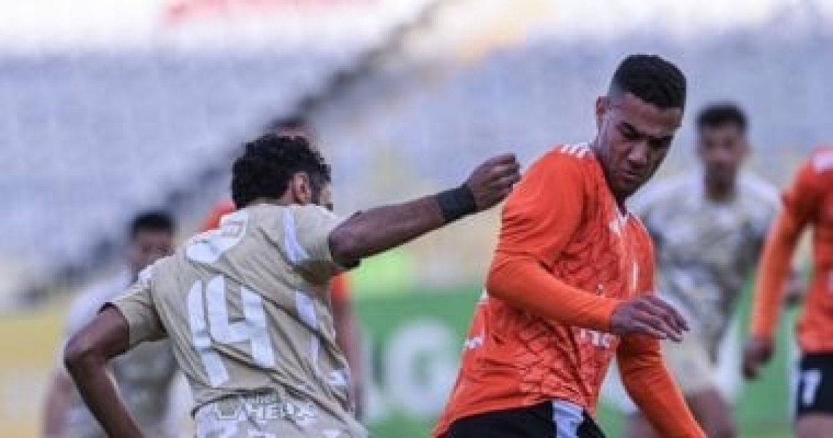 الأهلي يتعادل مع فاركو 1-1 في الدوري ويفقد النقطة 8 فى صراع الدورى