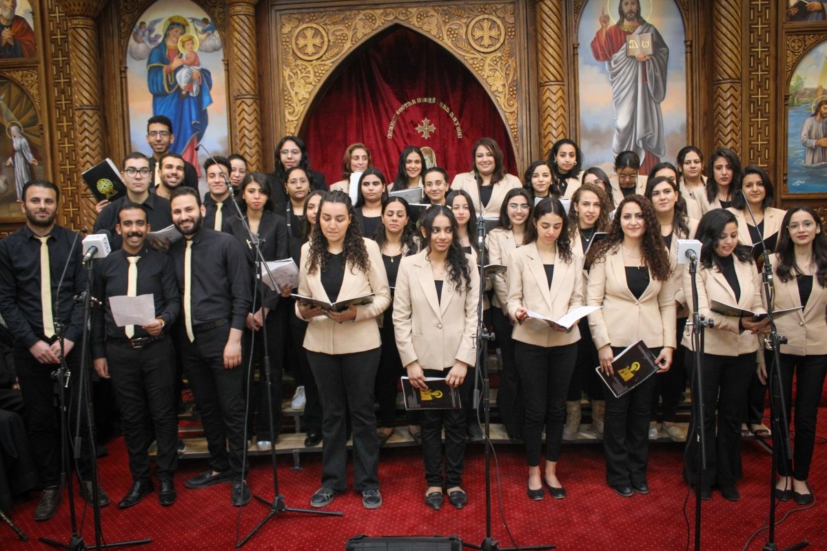 أسقف حلوان يدشن كنيسة الأنبا أنطونيوس بأطلس ويرسم القس كاراس عبد الله قمصا