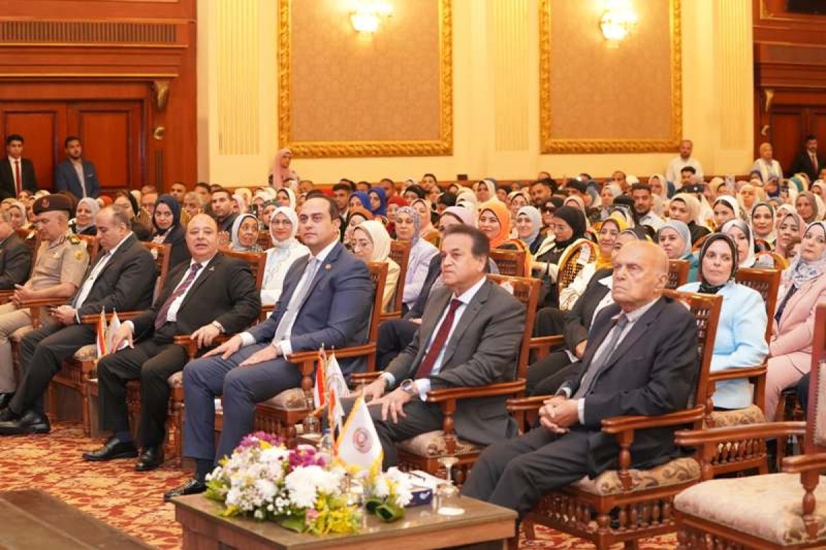 خلال الاحتفال باليوم العالمي.. كوثر محمود: التمريض يمثل 60% من المنظومة الصحية بمصر