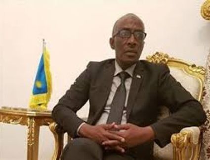 كلمة السفير الشيخ صالح هابيمانا في حفل مؤسسة النيل للدراسات الأفريقية والإستراتيجية تكريما له 2019-09-1279 مشاهدة التعليقات