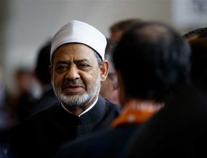 «الطيب» يهنئ الرئيس بانتصارات أكتوبر: تُذكّر أحرار العالم بالعزة والكرامة