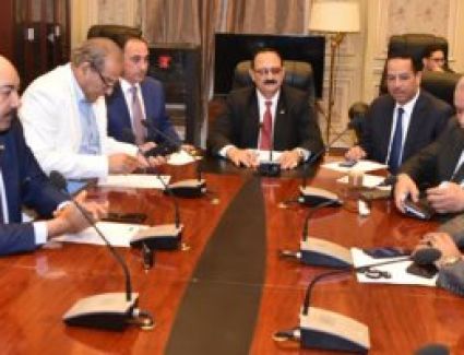 وزير النقل للنواب: مش هنزود أسعار تذاكر القطارات إلا بعد تحسين الخدمة