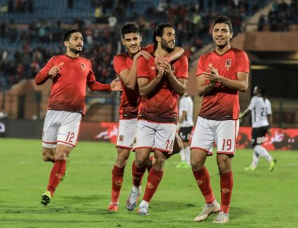  سيد عبدالحفيظ، مدير الكرة بالنادي الأهلي، أن التدعيمات الجارية وعودة المصابين ستدعم الفريق